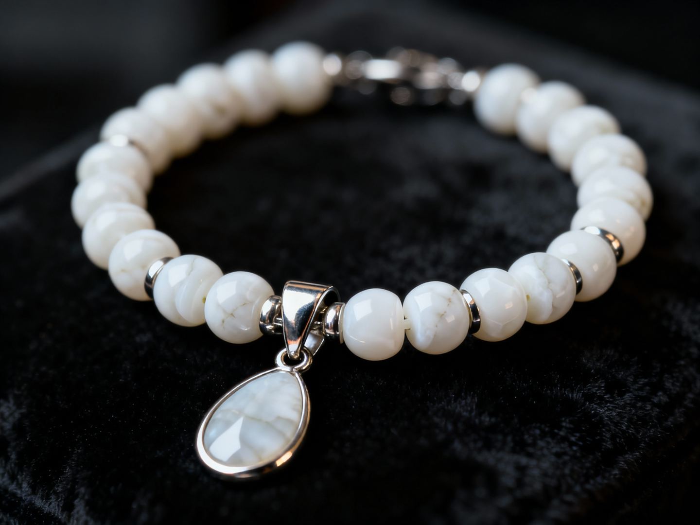  Biely korál – vlastnosti, liečivé účinky a starostlivosť o šperky | JewL.sk